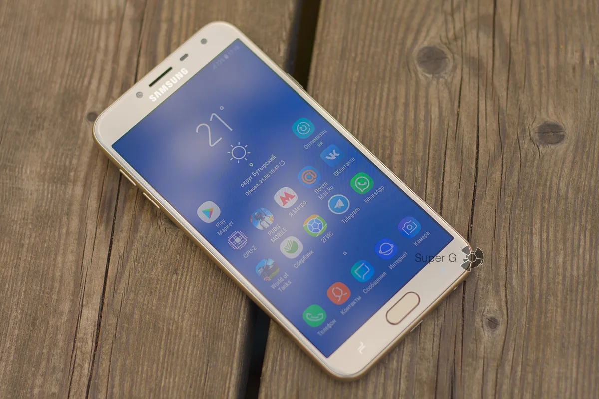 Дисплей Samsung Galaxy j4 (2018)