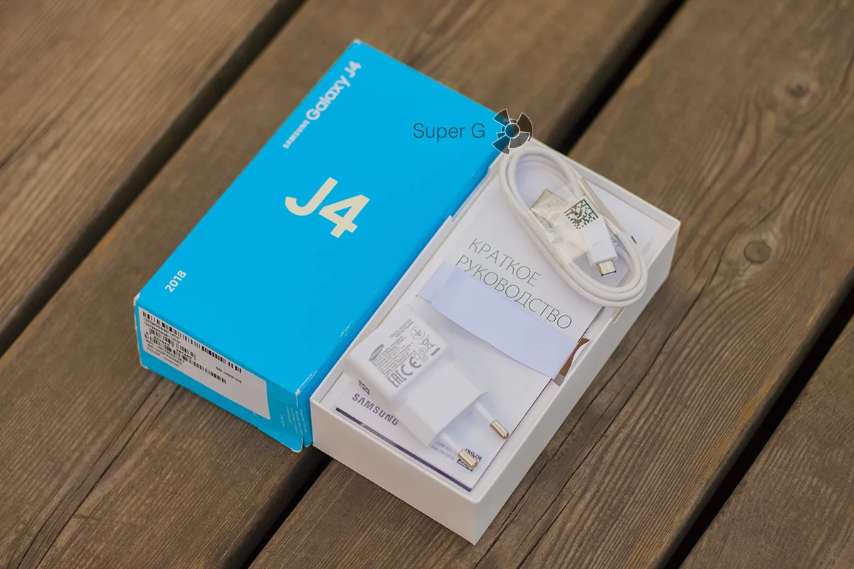коробка Samsung Galaxy j4 (2018)
