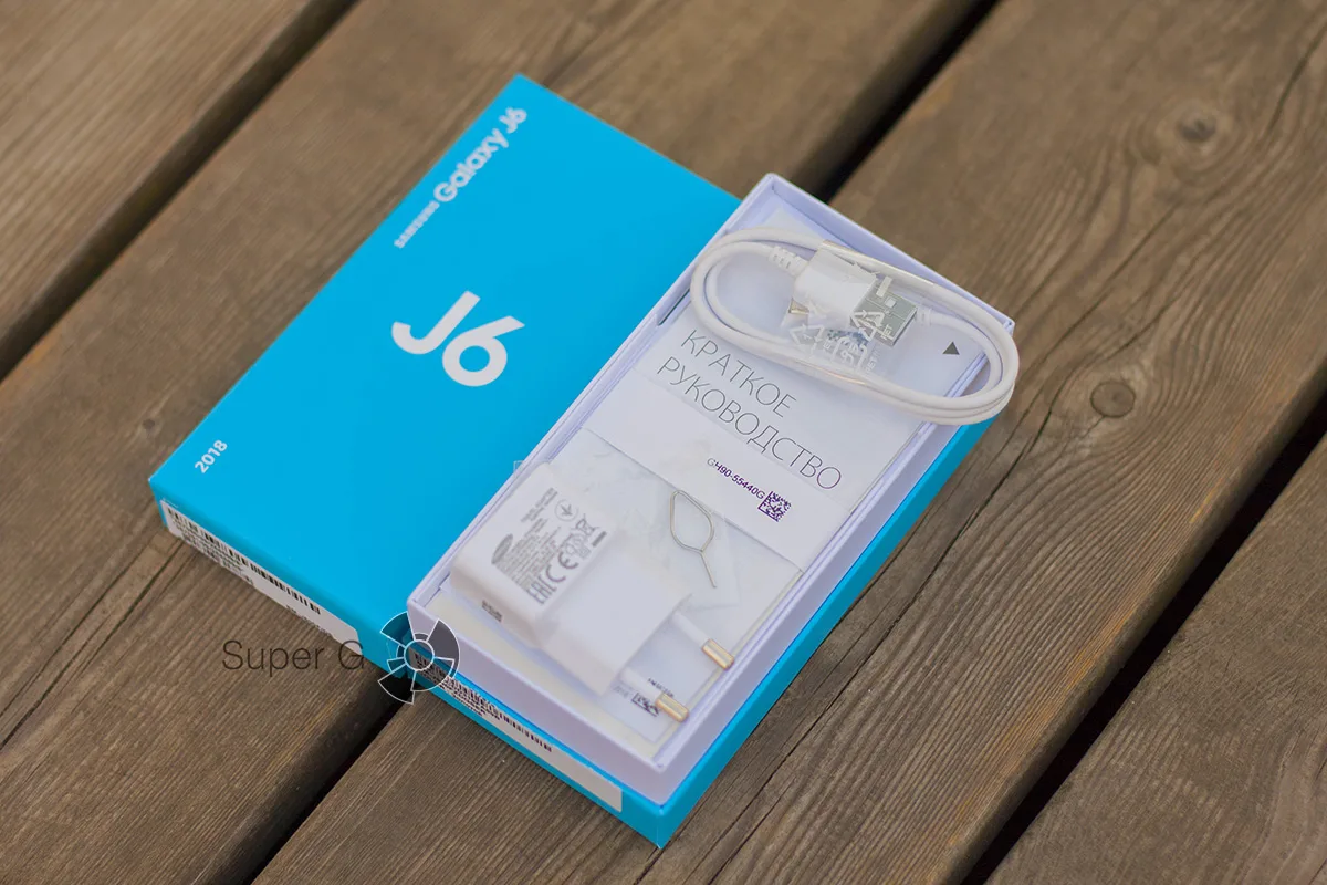 коробка Samsung Galaxy j6 (2018)