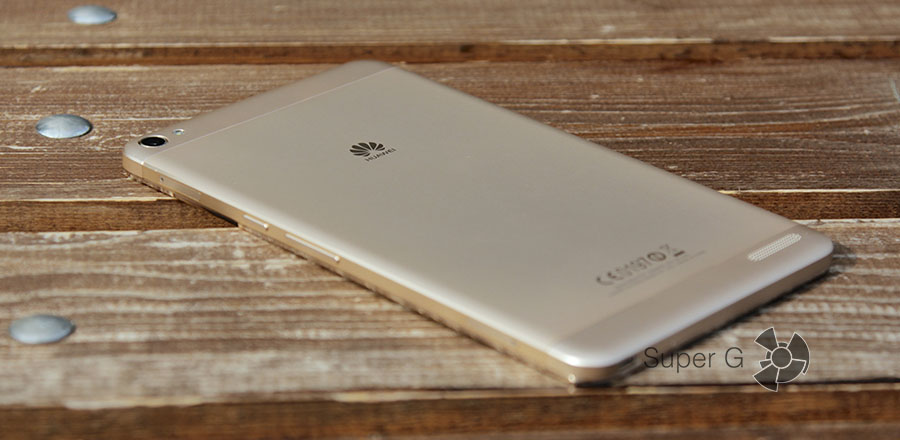 Задняя сторона планшета Huawei MediaPad X2