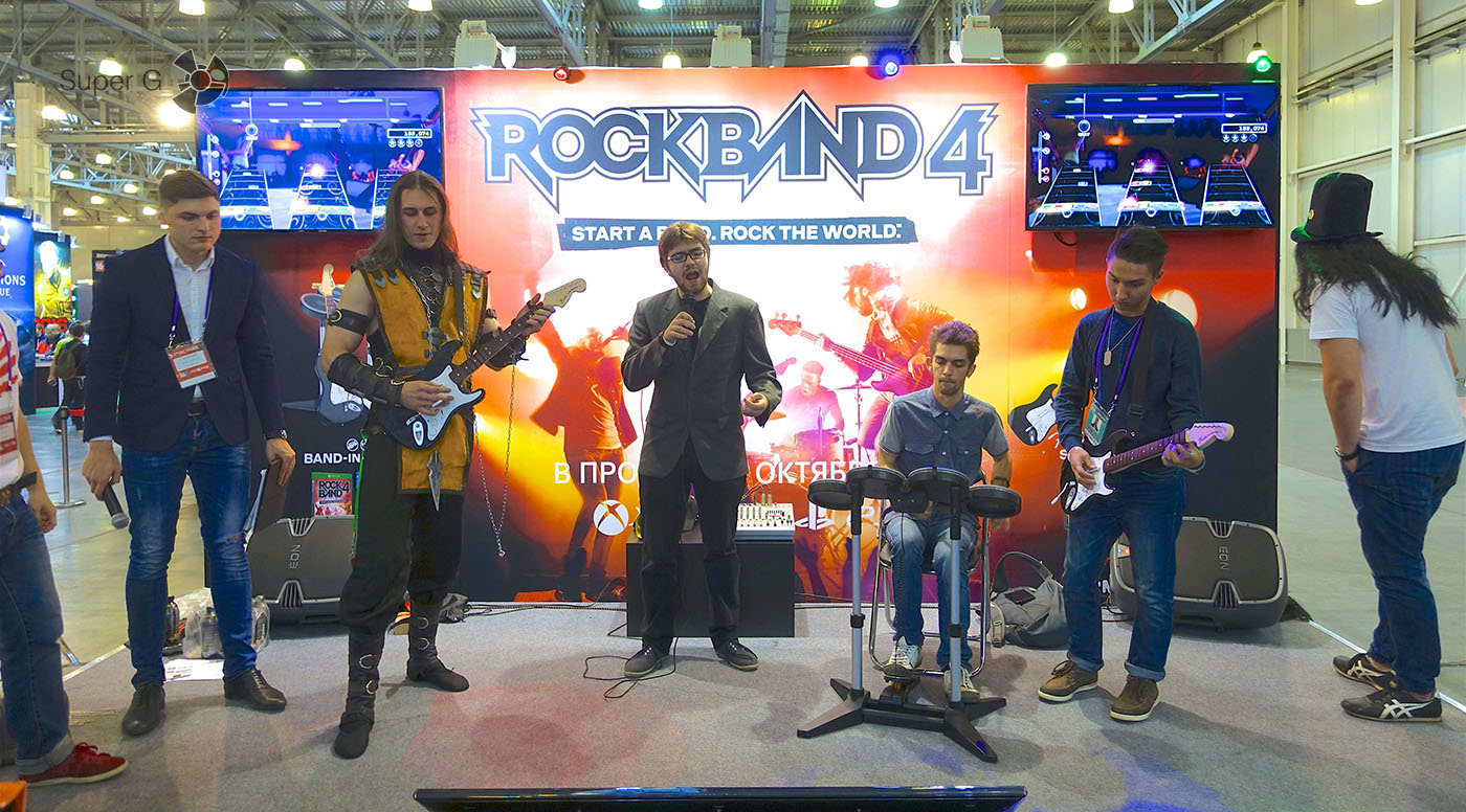 Игра в Rock Band 4
