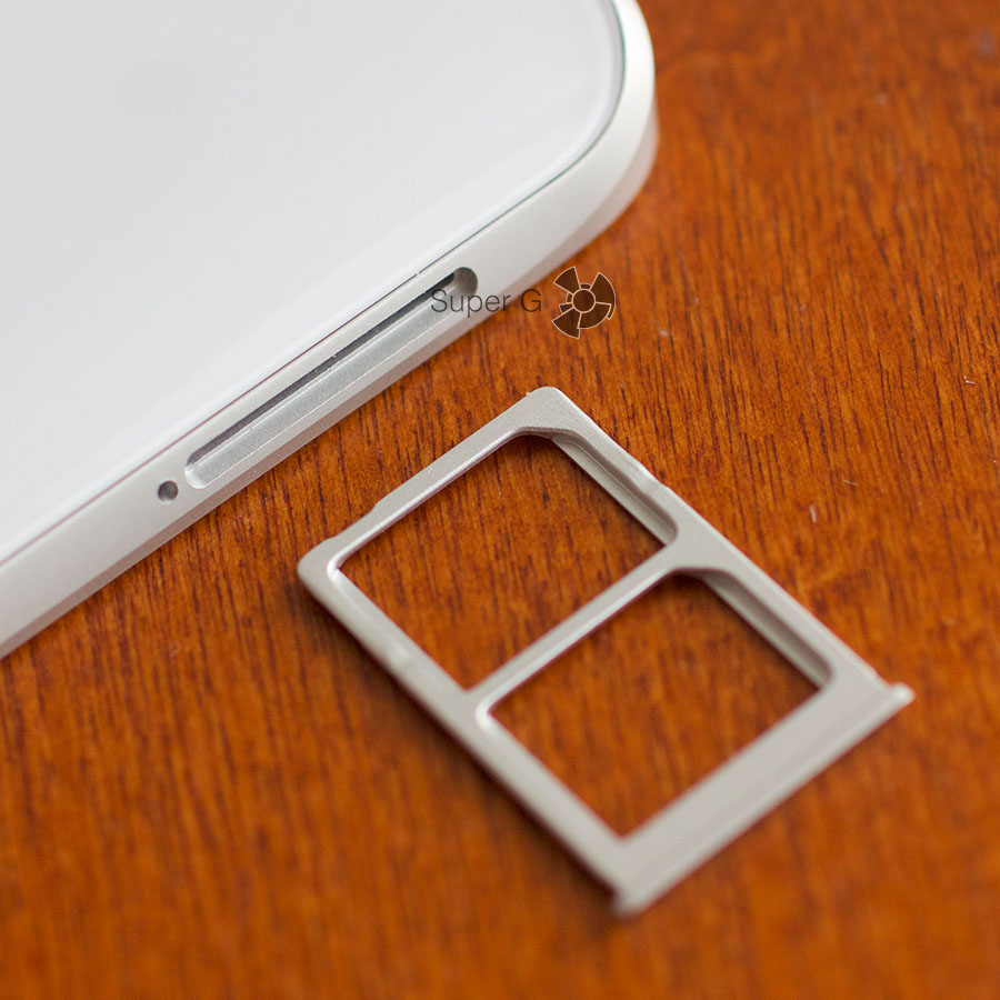 Xiaomi Mi5 поддерживает две Nano SIM-карты