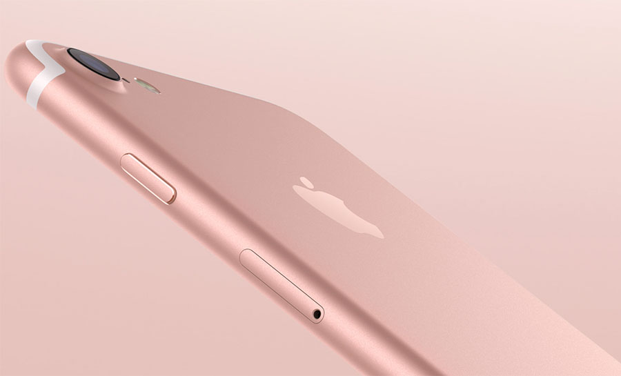 Розовый iPhone 7