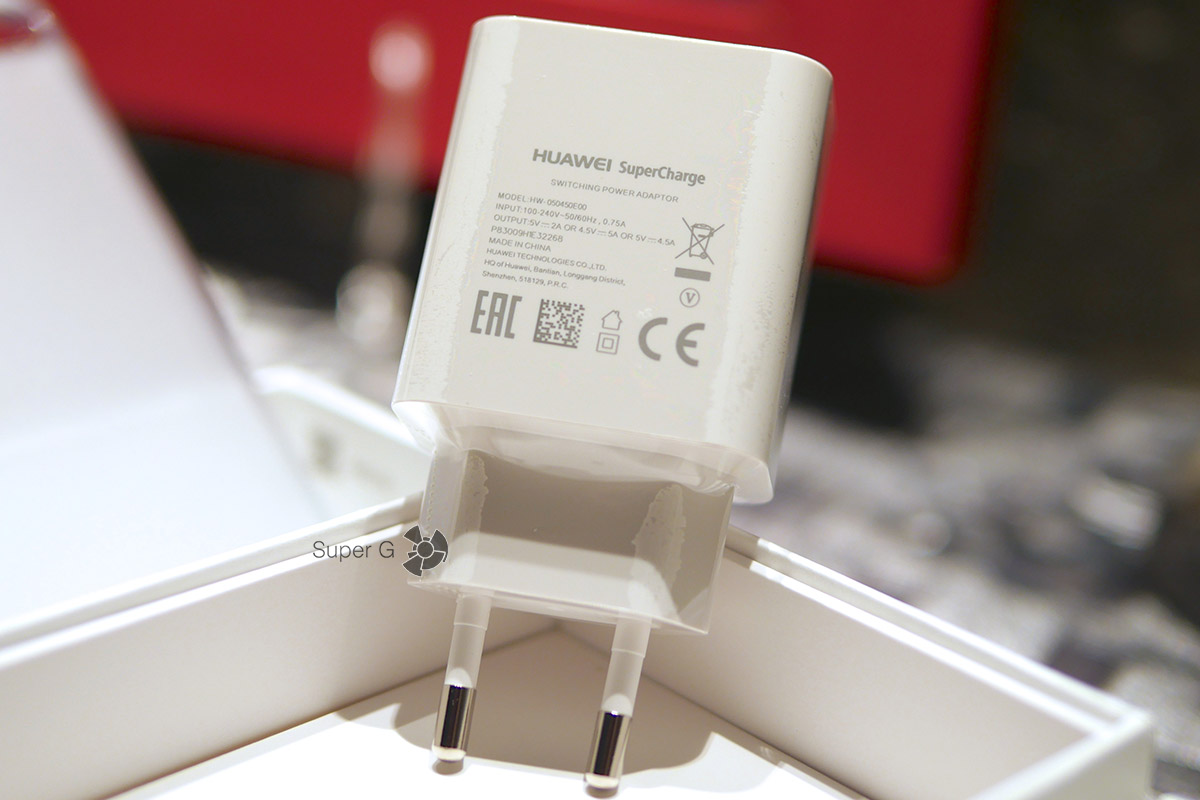 Зарядное устройство SuperCharge из комплекта Huawei P10