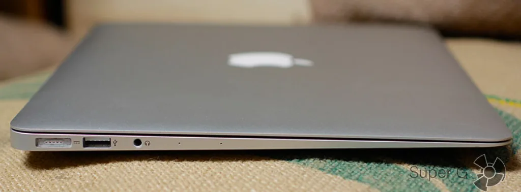 MacBook Air 13 MJVE2RU обзор