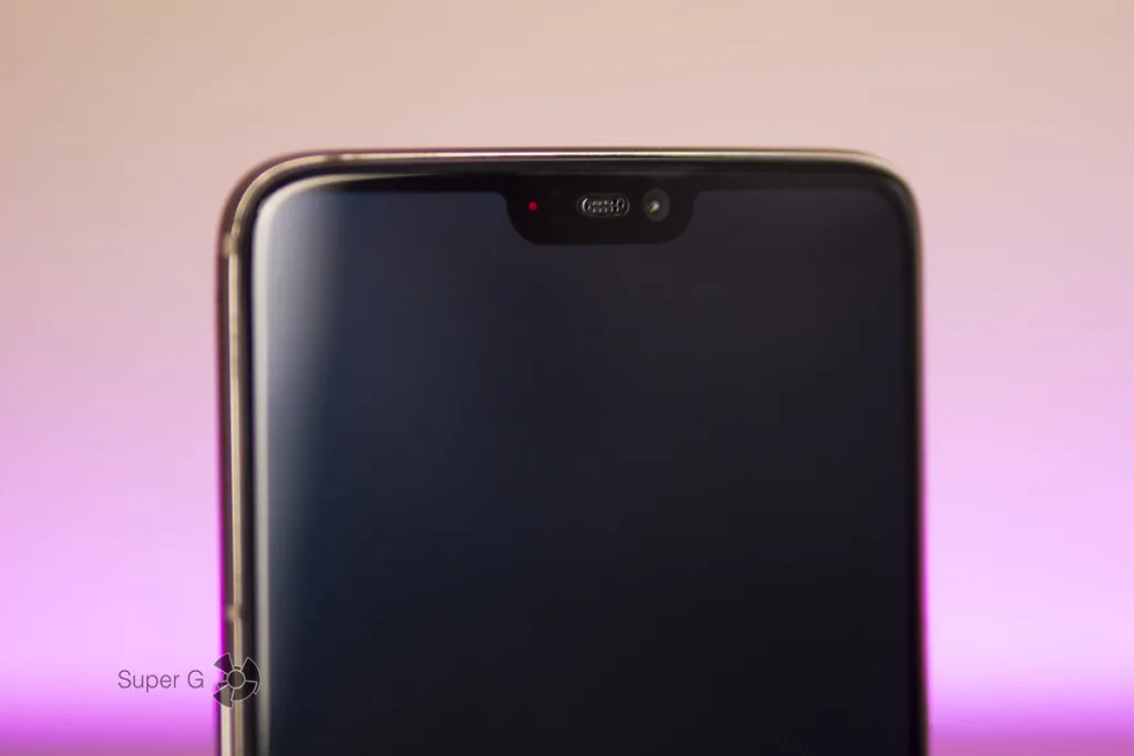 RGB-индикатор, динамик и фронтальная камера OnePlus 6