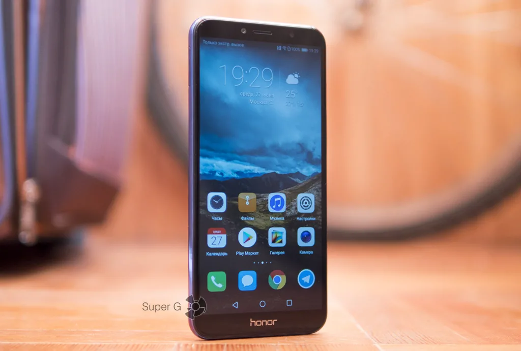 Смартфон Honor 7C