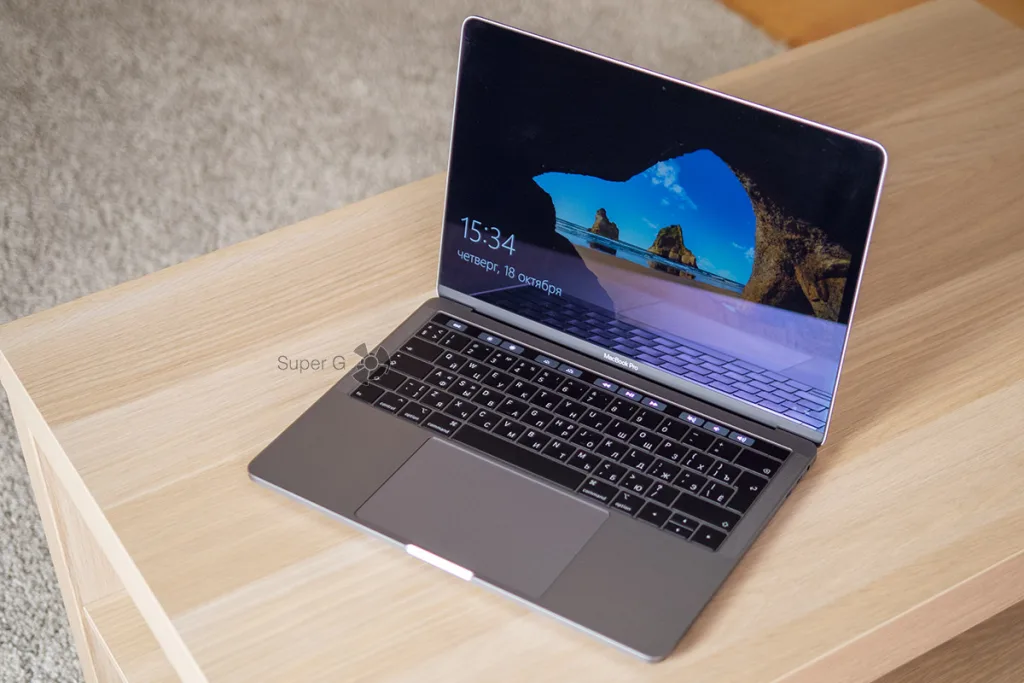 Apple MacBook Pro 13 2018 с Windows 10