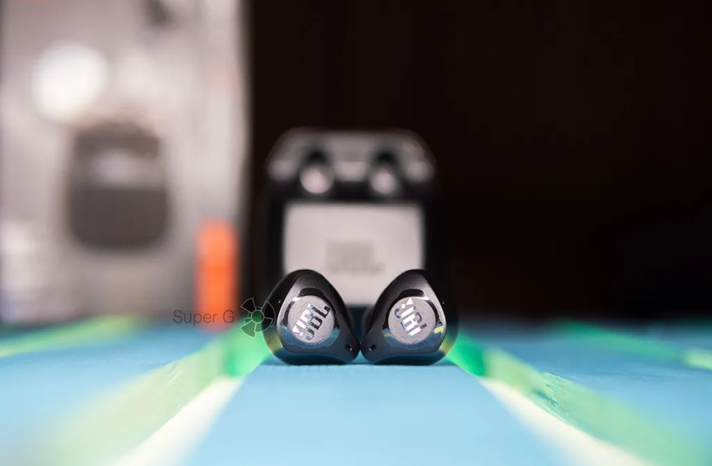 Наушники JBL Club Pro Plus TWS