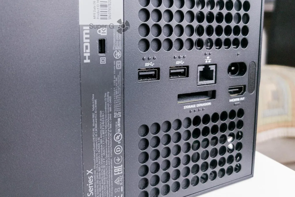 Xbox Series X разъёмы