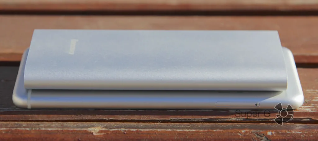 Сравнение толщины Lenovo MP506 и Lenovo S90