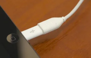 Переходник micro-USB - Lightning