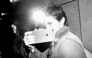 Tric. Kickstarter. Wireless flash trigger for iPhone