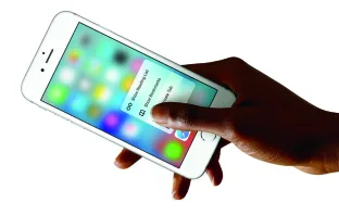 Где дешевле всего купить iPhone 6S за границей?