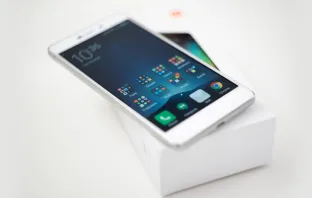 Xiaomi Redmi 3 Pro краткий обзор новинки