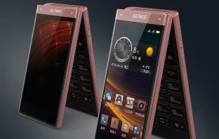 Смартфон Gionee W909 в форм-фактора раскладушка на Android и процессоре Mediatek Helio P10