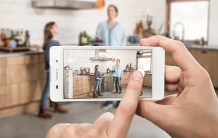 Крактий обзор известных характеристик Sony Xperia E5