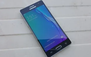 Samsung Z3 Corporate Edition получил новый процессор и Tizen OS
