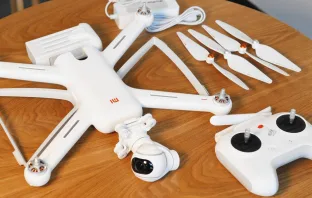 Xiaomi Mi Drone - распаковка и первые впечатления
