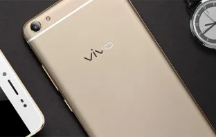 Vivo анонсировала новые смартфоны для селфи X7 и X7 Plus