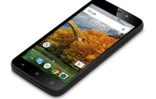 Fly Nimbus 9 FS509 - самый доступный в России смартфон на Android 6.0