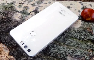 Обзор Honor 8 – флагман среднего класса