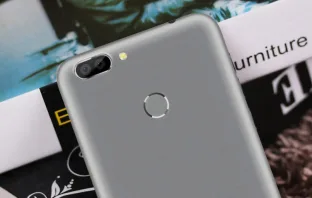 Oukitel U20 Plus camera