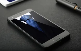 Самый-дешевый-смартфон-на-процессоре-Snapdragon-820