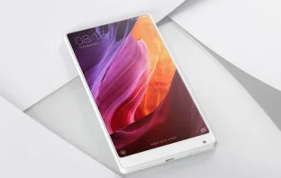 Xiaomi Mi MIX в белом корпусе, цена и дата выхода