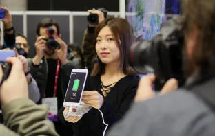 Meizu научилась заряжать смартфоны за 20 минут