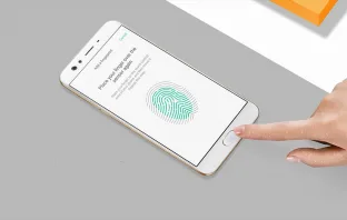Oppo представила F3 Plus с двойной «фронталкой»