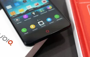 ZTE Nubia Z17 получит батарею на 5 000 мАч