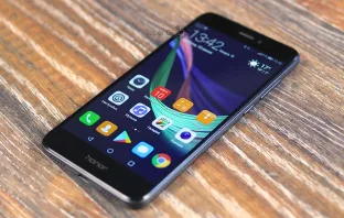 Обзор смартфона Honor 8 Lite - почти получилось
