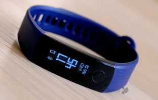 Обзор фитнес-трекера Honor Band 3