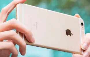 iPhone 6s батарея
