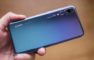 Предзаказ Huawei P20 Pro купить в официальном магазине в России