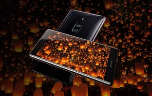 Sony Xperia XZ2 Premium - зачем всё усложнять?