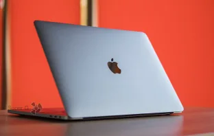 Обзор Apple MacBook Pro 13 2018