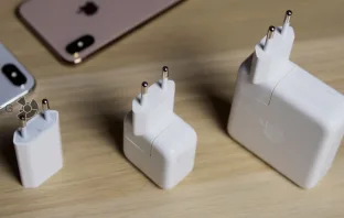 Как быстро зарядить iPhone XS Max?