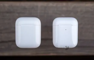 Отличия Apple AirPods 2 от первого поколения
