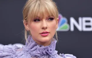 Не рецензия на альбом Taylor Swift - «Lover»