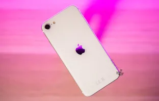 Обзор iPhone SE 2 на SuperG.ru