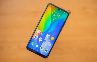 Обзор Huawei Y6p