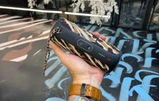 JBL «блэкстаром» не испортишь