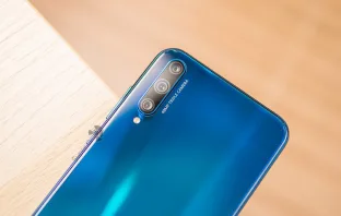 Обзор Honor 30i