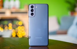 Обзор Samsung Galaxy S21