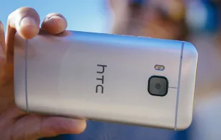 Новые флагман HTC One M9 - подробности о смартфоне