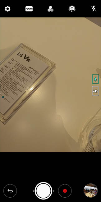 Интерфейс камеры LG V30