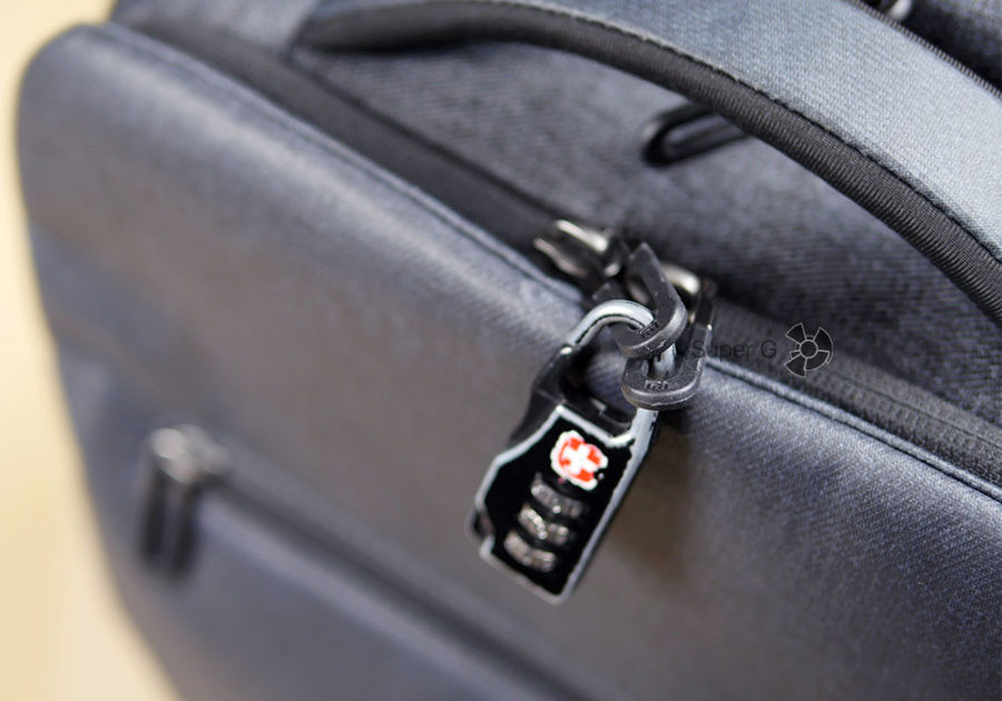 Защита Xiaomi Mi Business Travel Bag