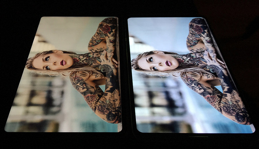 Слева Xiaomi Mi MIX 2, справа LG V30+